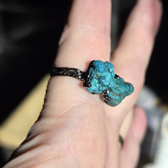 Turquoise raw dual nugget sterling & rhodium ring sz9 adjustable - Picture 6 of 8